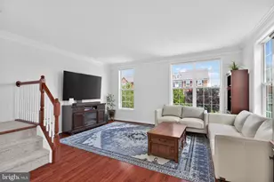 23149 Flora Mure Dr, Ashburn, VA 20148 - Photo 4