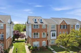 23149 Flora Mure Dr, Ashburn, VA 20148 - Photo 2