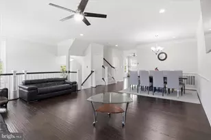 23755 Hopewell Manor Terrace, Ashburn, VA 20148 - Photo 8