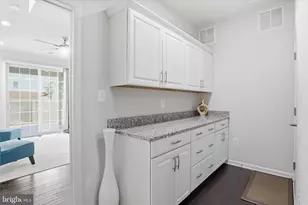 23755 Hopewell Manor Terrace, Ashburn, VA 20148 - Photo 26