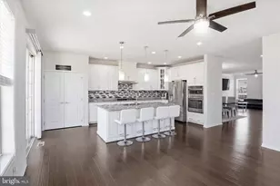23755 Hopewell Manor Terrace, Ashburn, VA 20148 - Photo 14