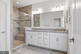 23755 Hopewell Manor Terrace, Ashburn, VA 20148 - Photo 24