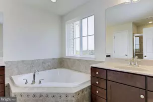 43369 Town Gate Square, Chantilly, VA 20152 - Photo 32
