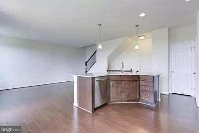 43369 Town Gate Square, Chantilly, VA 20152 - Photo 16