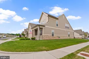 46408 Reddish Knob Dr, Sterling, VA 20164 - Photo 1