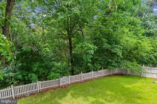 21745 Regents Park Cir, Sterling, VA 20166 - Photo 16