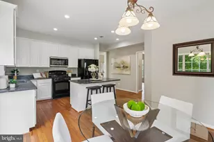 21745 Regents Park Cir, Sterling, VA 20166 - Photo 44