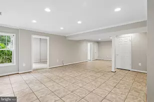 21745 Regents Park Cir, Sterling, VA 20166 - Photo 74