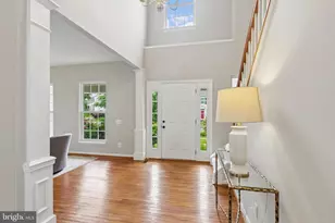 21745 Regents Park Cir, Sterling, VA 20166 - Photo 24