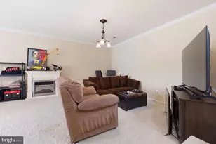 43905 Hickory Corner Terrace, Ashburn, VA 20147 - Photo 6