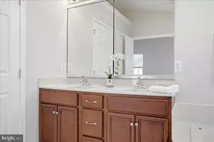 20047 Northville Hills Terrace, Ashburn, VA 20147 - Photo 32
