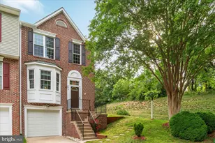 439 Nikki Terrace SE, Leesburg, VA 20175 - Photo 2