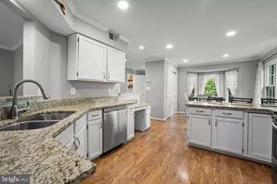 43226 Clearnight Terrace, Ashburn, VA 20147 - Photo 16