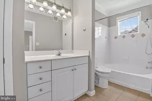 504 Sunset View Terrace SE, Leesburg, VA 20175 - Photo 12
