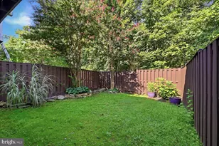 18495 Sierra Springs Square, Leesburg, VA 20176 - Photo 2