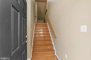 18495 Sierra Springs Square, Leesburg, VA 20176 - Photo 2
