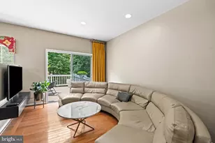 18495 Sierra Springs Square, Leesburg, VA 20176 - Photo 14