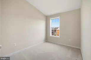 43210 Loudoun Reserve Dr, Ashburn, VA 20148 - Photo 32