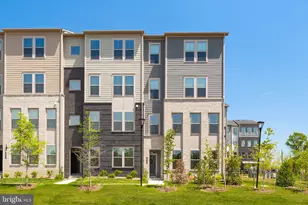 19746 Misty Moss Sq, Ashburn, VA 20147 - Photo 2