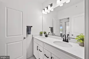 19746 Misty Moss Sq, Ashburn, VA 20147 - Photo 56