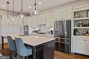 23560 Epperson Square, Brambleton, VA 20148 - Photo 10