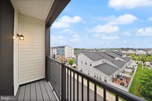23640 Bolton Cres Terrace, Ashburn, VA 20148 - Photo 26