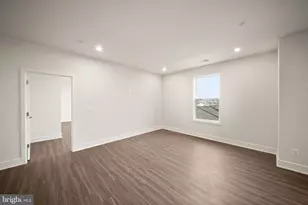 23640 Bolton Cres Terrace, Ashburn, VA 20148 - Photo 22