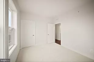23640 Bolton Cres Terrace, Ashburn, VA 20148 - Photo 52