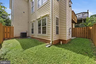 20628 Glenmere Square, Sterling, VA 20165 - Photo 10