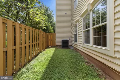 20628 Glenmere Square, Sterling, VA 20165 - Photo 12