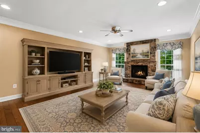 320 N Constitution Way, Purcellville, VA 20132 - Photo 34