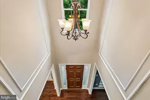 320 N Constitution Way, Purcellville, VA 20132 - Photo 6