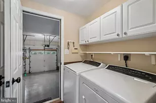 320 N Constitution Way, Purcellville, VA 20132 - Photo 42