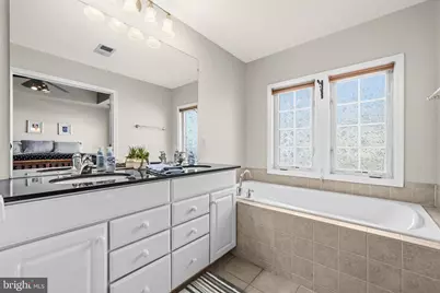 175 Great Laurel Square SE, Leesburg, VA 20175 - Photo 26
