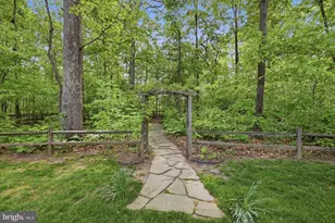 21283 Smokehouse Ct, Ashburn, VA 20147 - Photo 30