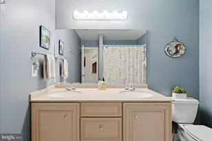 21283 Smokehouse Ct, Ashburn, VA 20147 - Photo 16