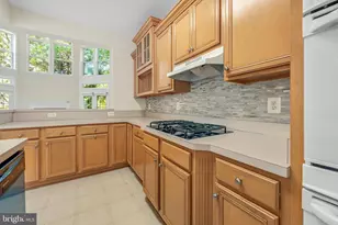 40396 Milford Dr, Broadlands, VA 20148 - Photo 14