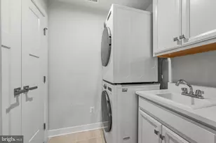 24272 Thurso Sq, Sterling, VA 20166 - Photo 18
