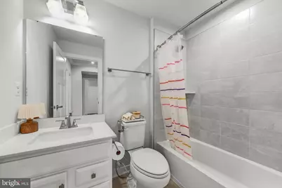 24272 Thurso Square, Sterling, VA 20166 - Photo 18