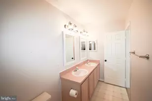 23891 Deep Hollow Ln, Aldie, VA 20105 - Photo 24