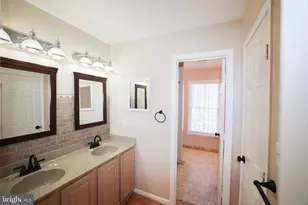 23891 Deep Hollow Ln, Aldie, VA 20105 - Photo 22