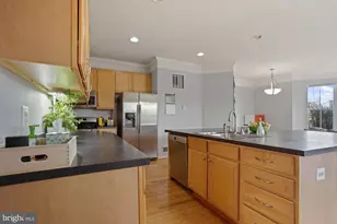 22886 Livingston Terrace, Brambleton, VA 20148 - Photo 14