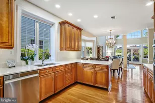43468 Foxgrove Ct, Ashburn, VA 20147 - Photo 10