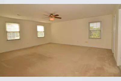 43493 Golden Meadow Circle, Ashburn, VA 20147 - Photo 16