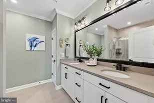 21914 Hawksbill High Cir, Sterling, VA 20164 - Photo 34