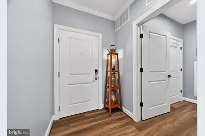 21914 Hawksbill High Circle #204, Sterling, VA 20164 - Photo 10