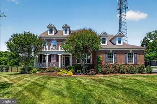 42458 Reservoir Ridge Pl, Ashburn, VA 20148 - Photo 2