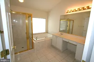 46164 Aisquith Terrace, Sterling, VA 20165 - Photo 14