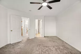 26065 Lands End Dr, Chantilly, VA 20152 - Photo 10