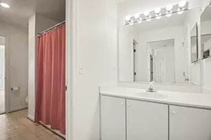 26065 Lands End Dr, Chantilly, VA 20152 - Photo 18